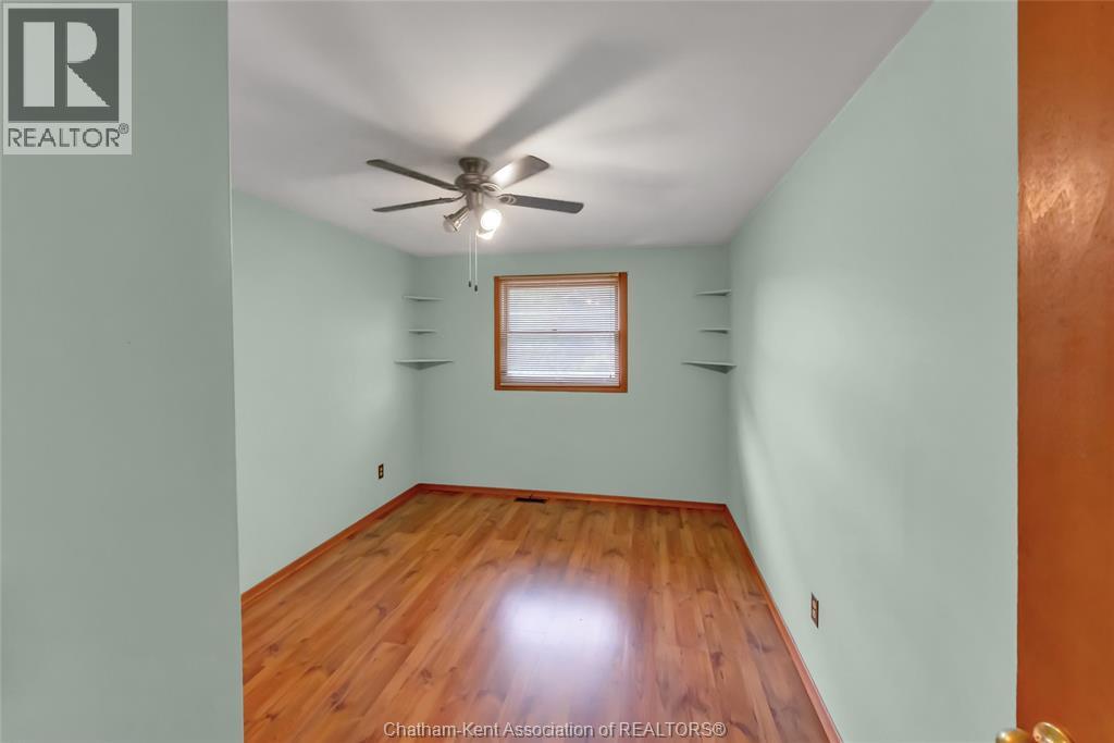 25 Sylvester DRIVE - 30