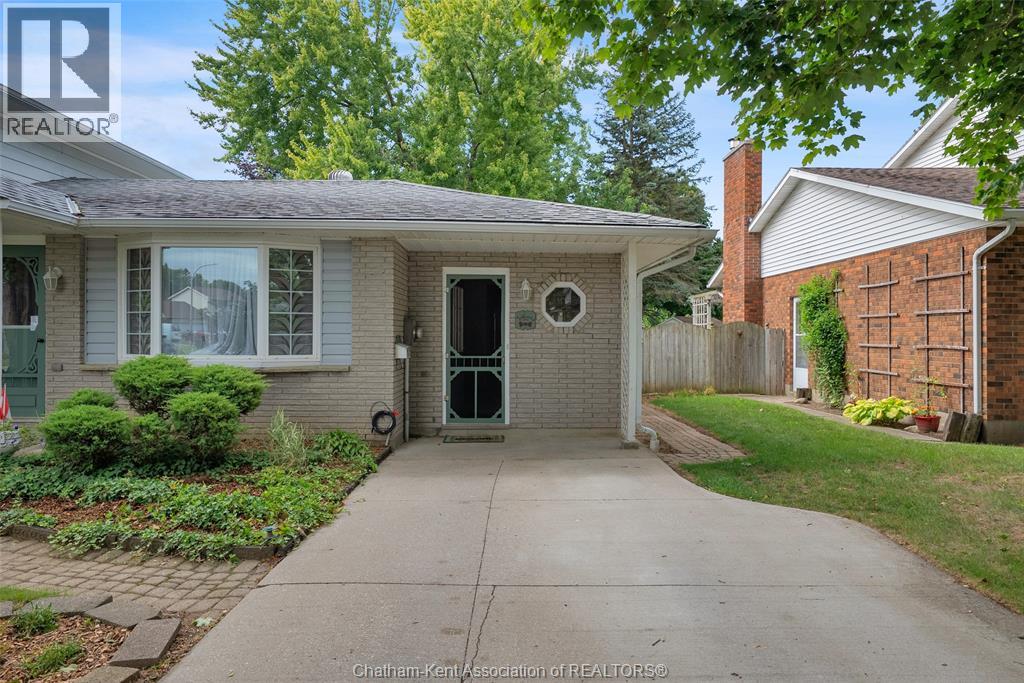 25 Sylvester DRIVE - 6