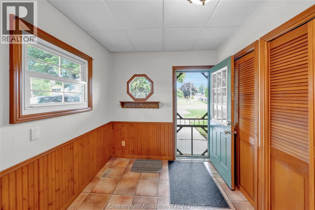25 Sylvester DRIVE - 7