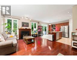 328 Laughlin Circle, Ottawa, ON K2T0E1 Photo 12