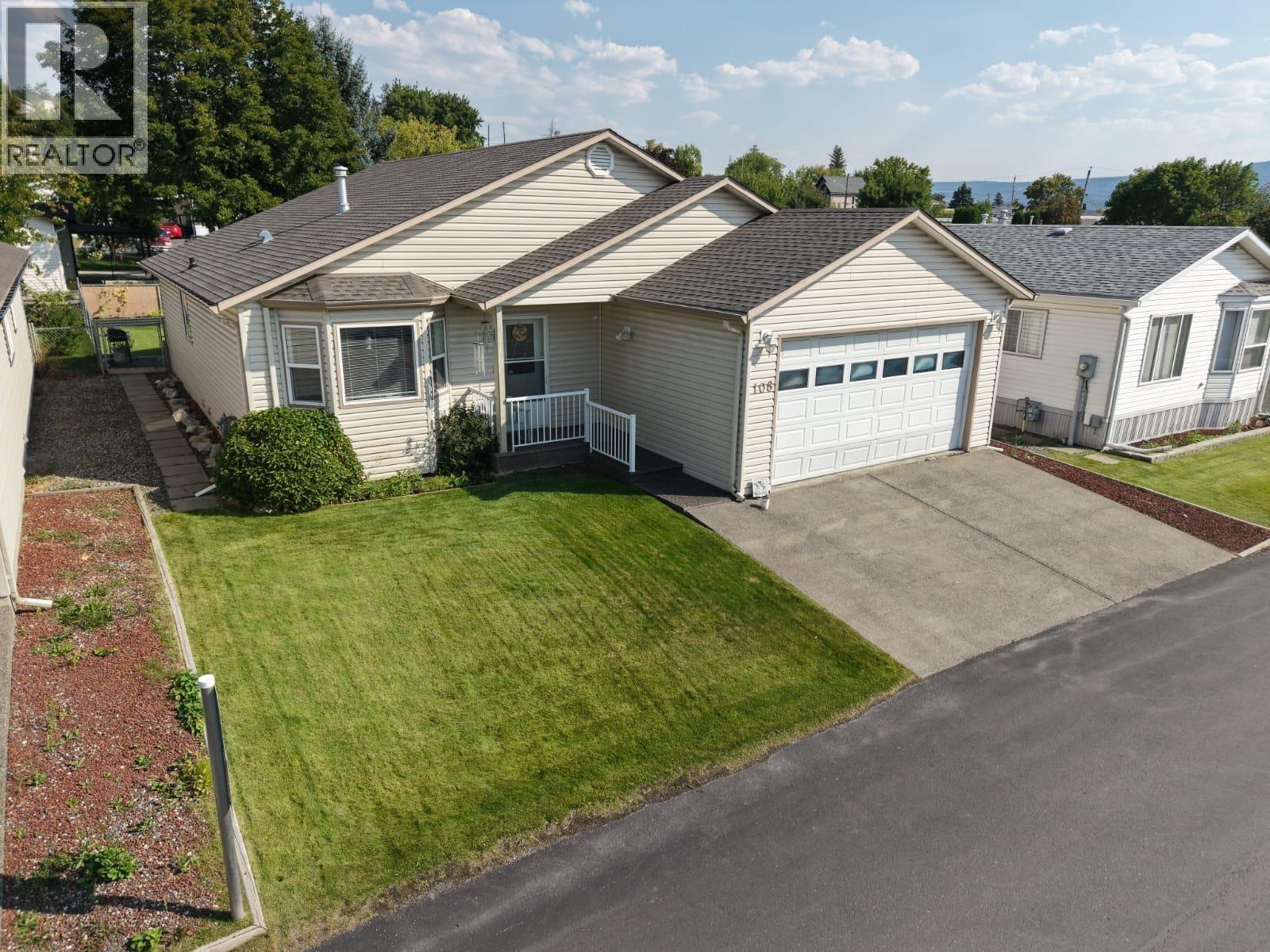 108 BRAHMA CRESCENT - 27
