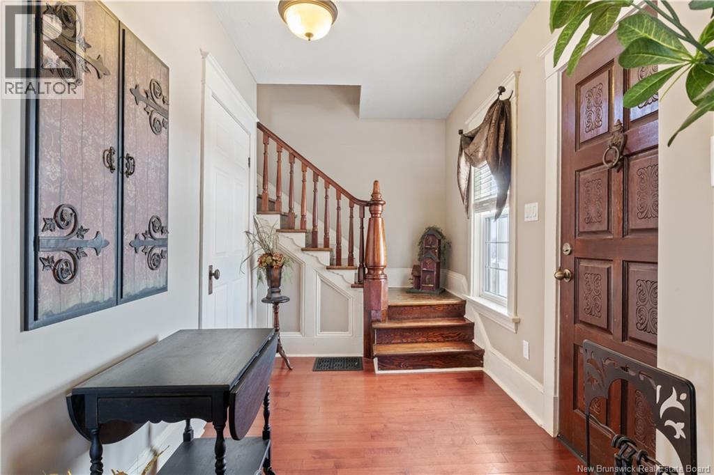 521 Royal - Image 36