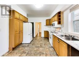 150 Beech Avenue, Toronto, ON M4E3H6 Photo 13