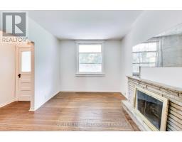 Living room - 150 Beech Avenue, Toronto, ON M4E3H6 Photo 6