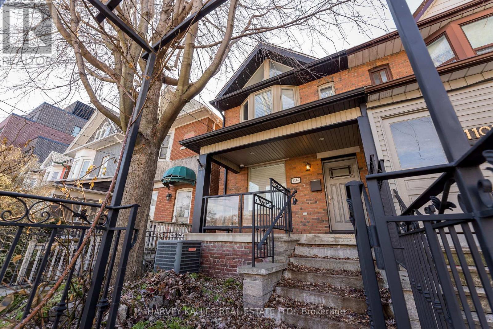 1107 GERRARD STREET E - 1