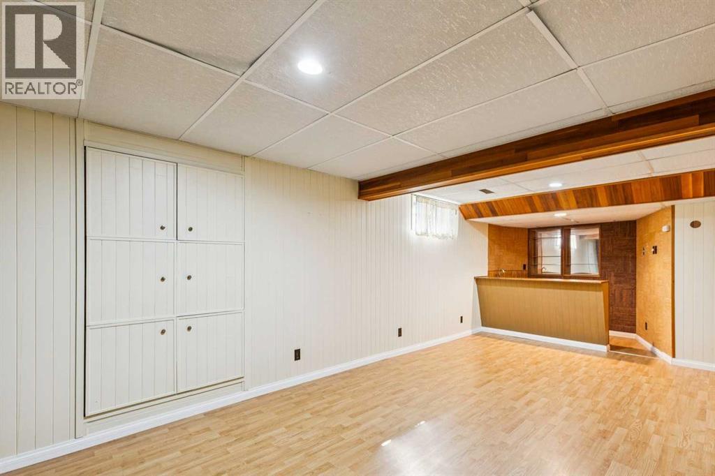 175 Castleridge Drive NE - 20