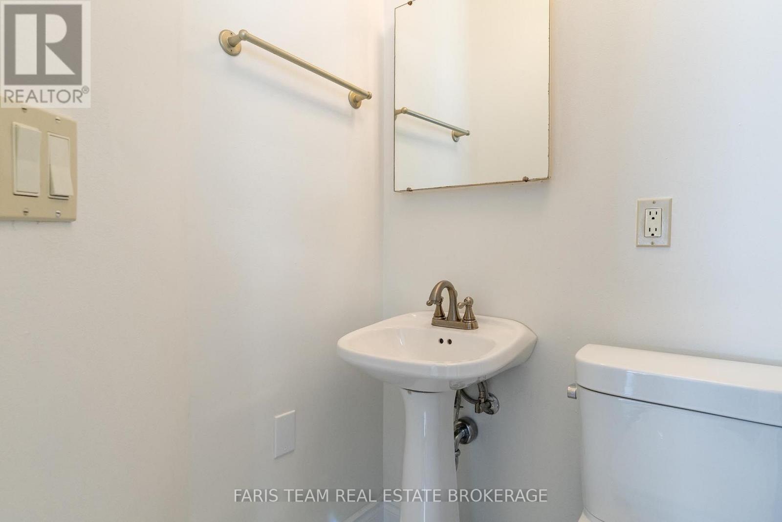 193 GOUETT STREET - 24