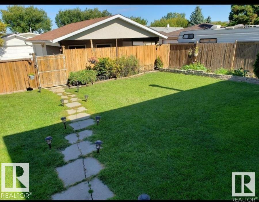 11440 144 AV NW - 16