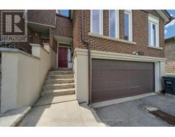 3241 Mccarthy Court, Mississauga, ON L4Y3Z4 Photo 12