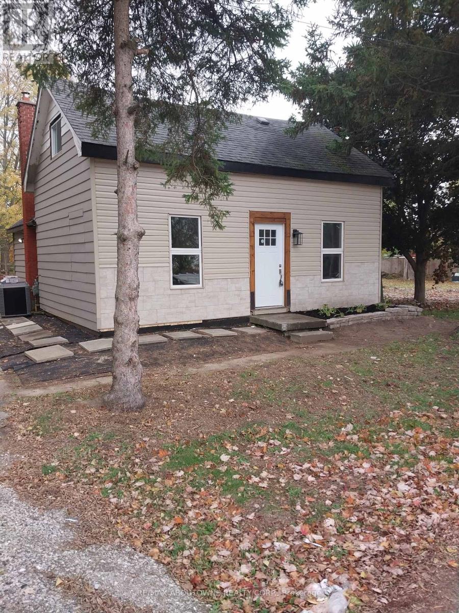 Photo of 1071 SOUTHCOTE Road
