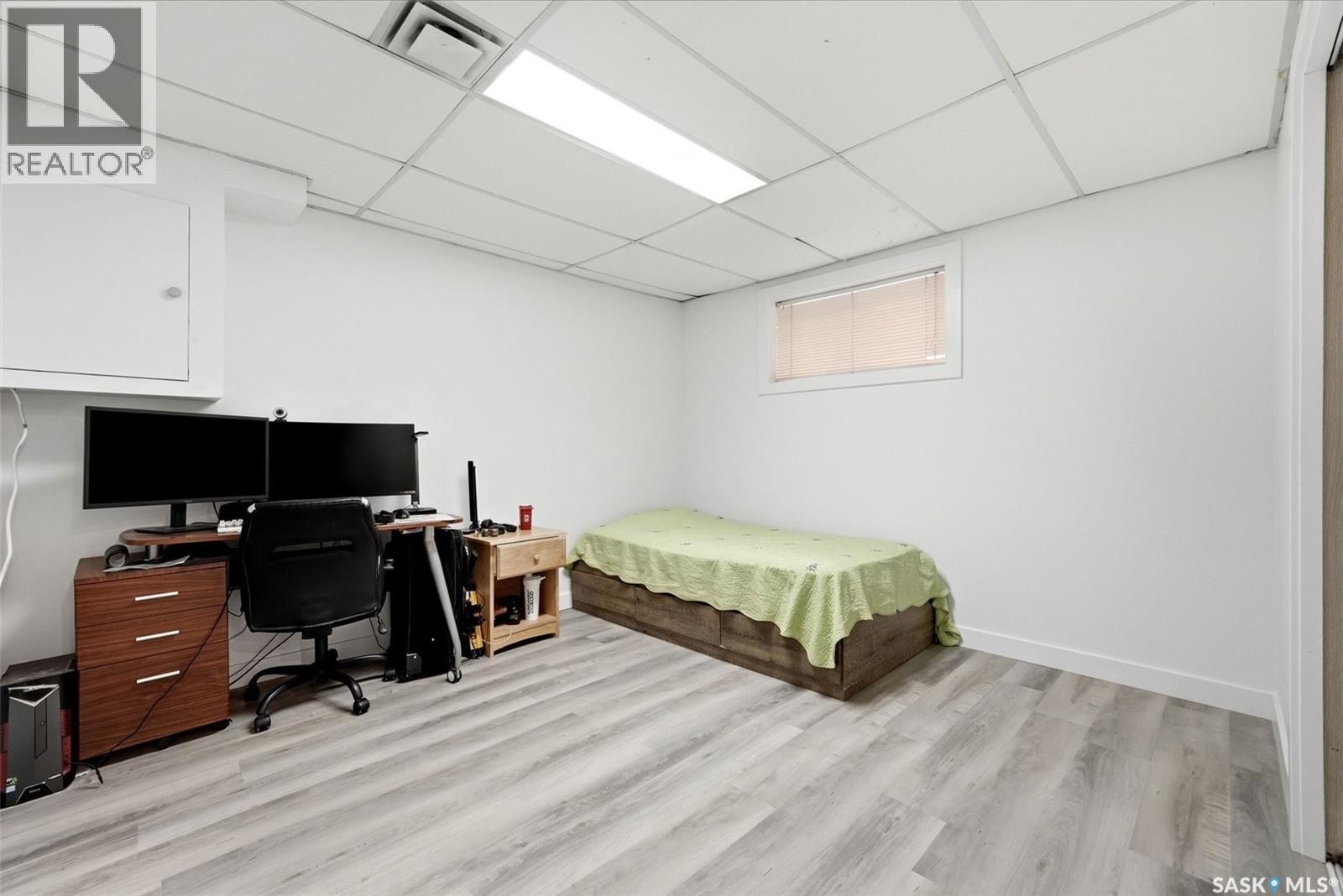 2715 Corbett ROAD - Image 23