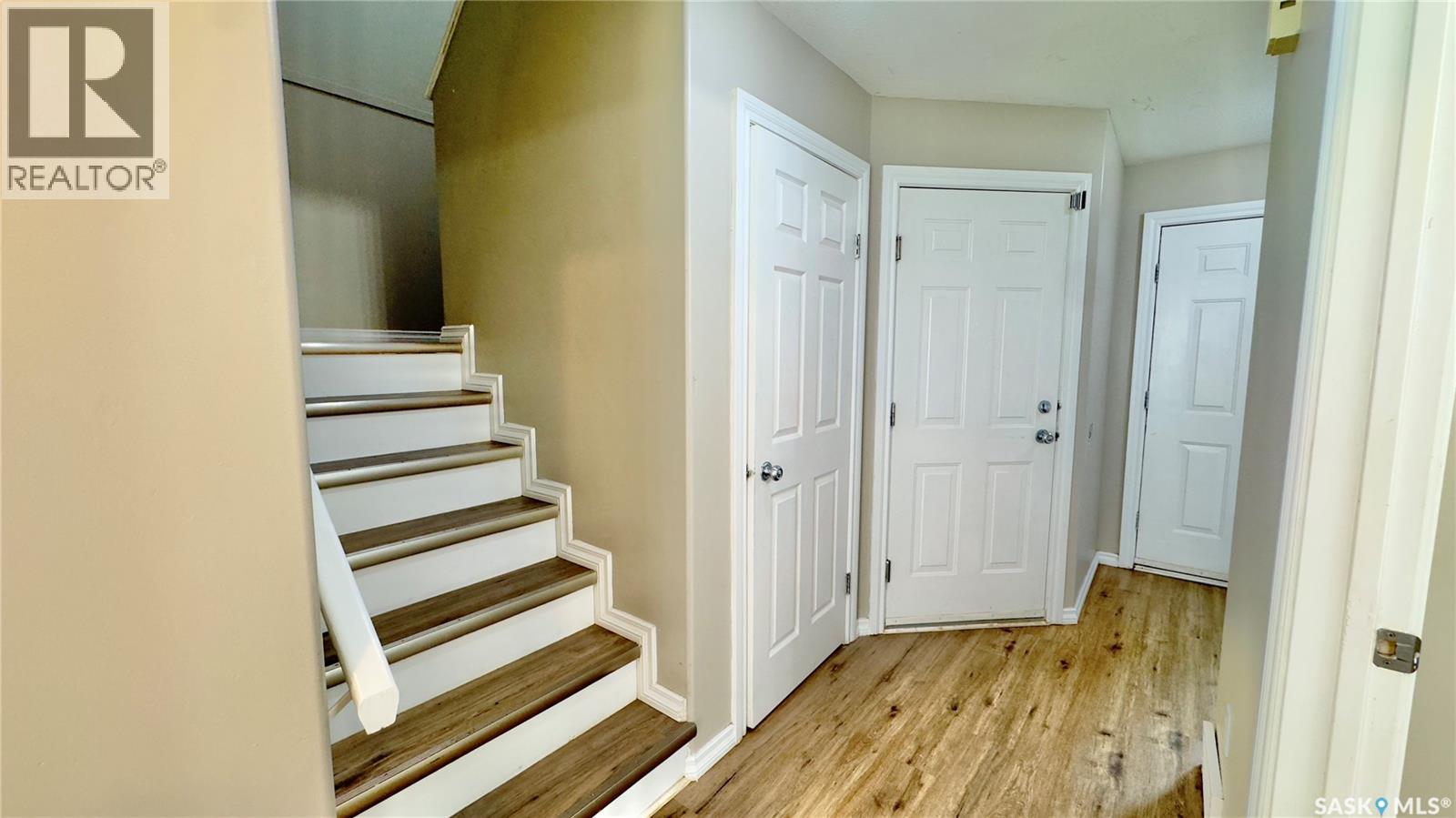 #50 103 Banyan CRESCENT - Image 17