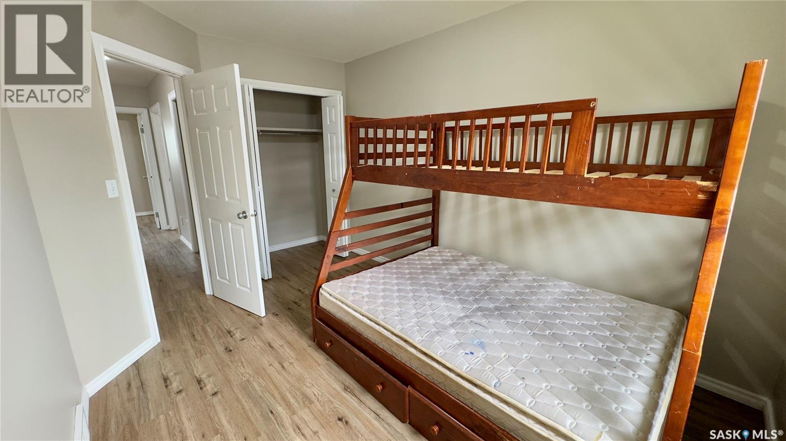 #50 103 Banyan CRESCENT - Image 23