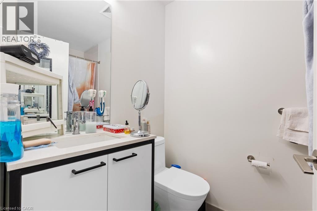 #216 1808 ST CLAIR Avenue W - Image 18