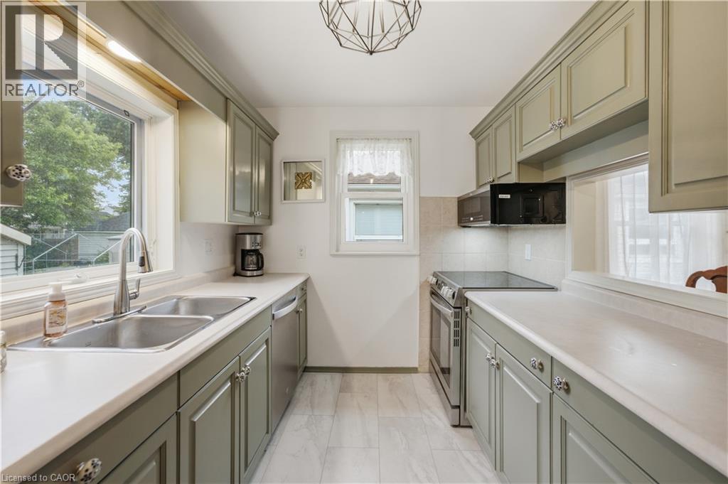 81 VALE Avenue - Image 19