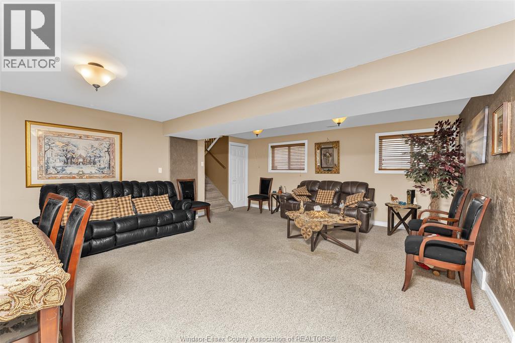 747 EUGENIE - Image 25