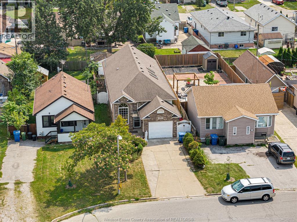 747 EUGENIE - Image 35
