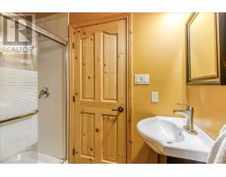 14 Evergreen Ln, Elliot Lake, ON P5A2S9 Photo 25