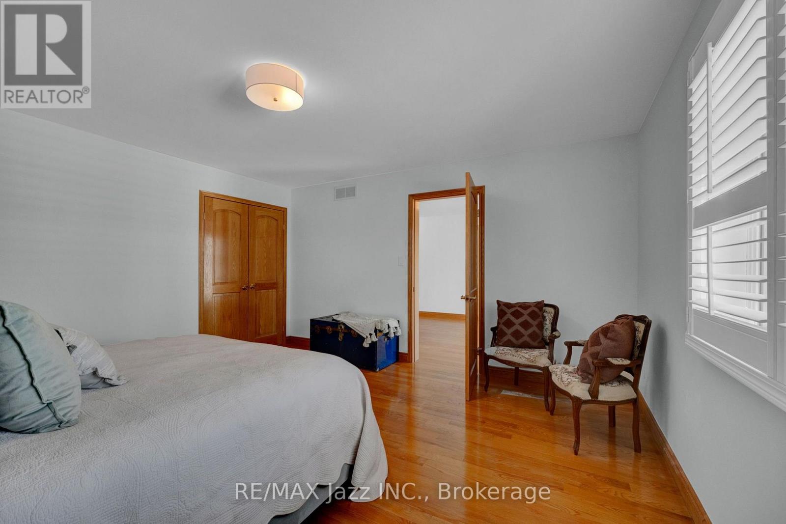 109 ELIZABETH STREET - 34