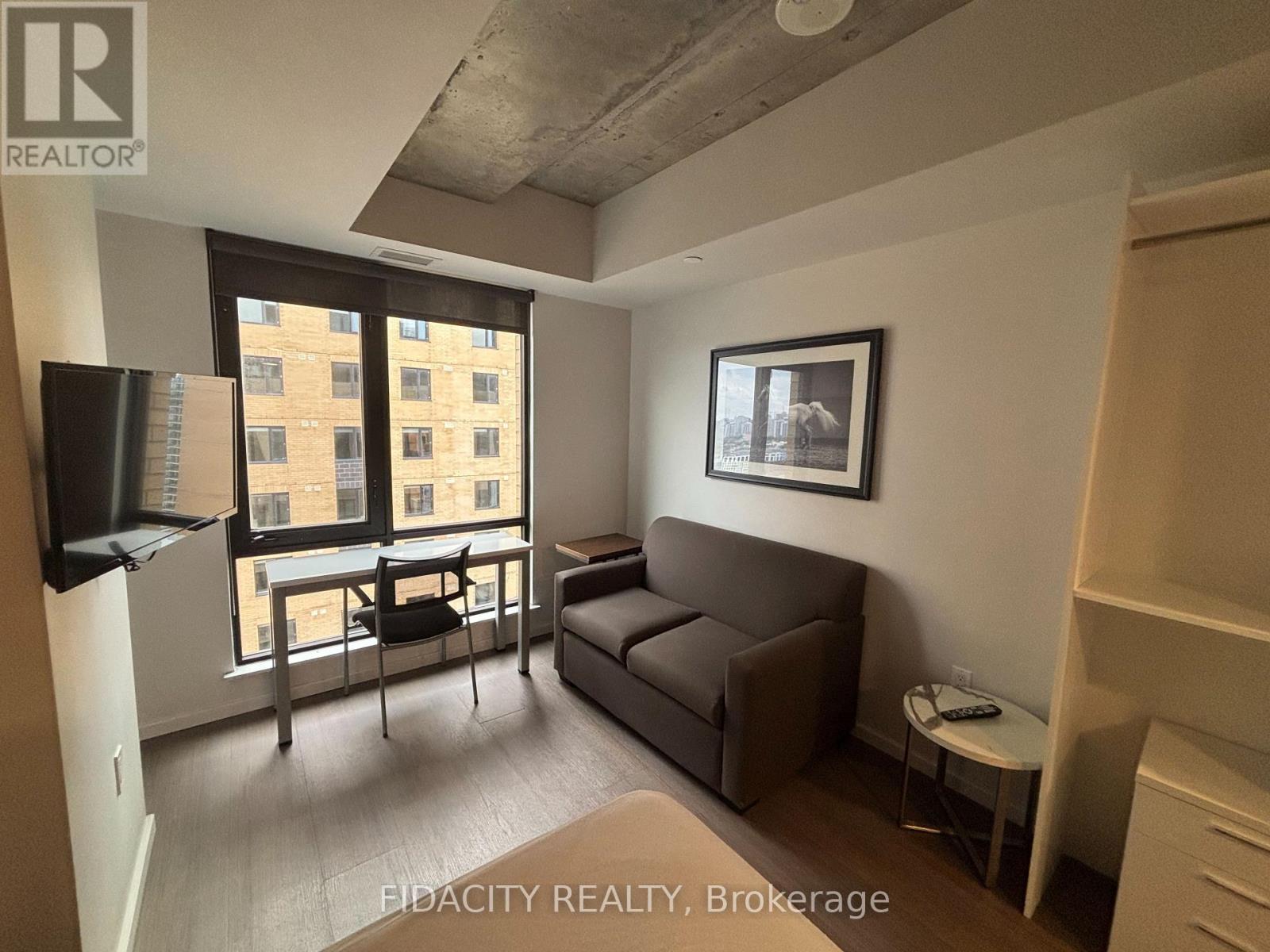 #2908 105 CHAMPAGNE AVENUE S - 6