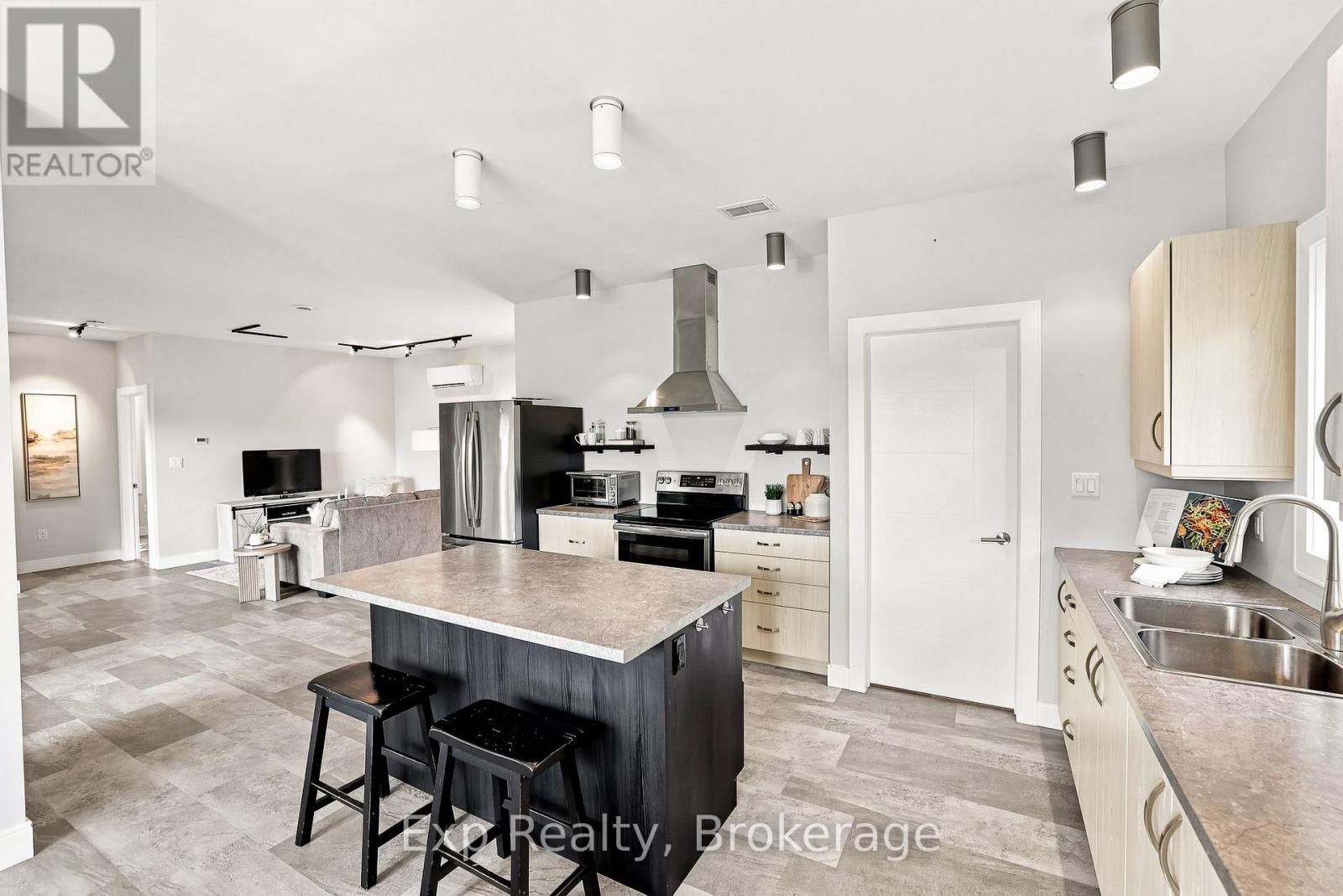 1445 TRENT LANE - Image 16