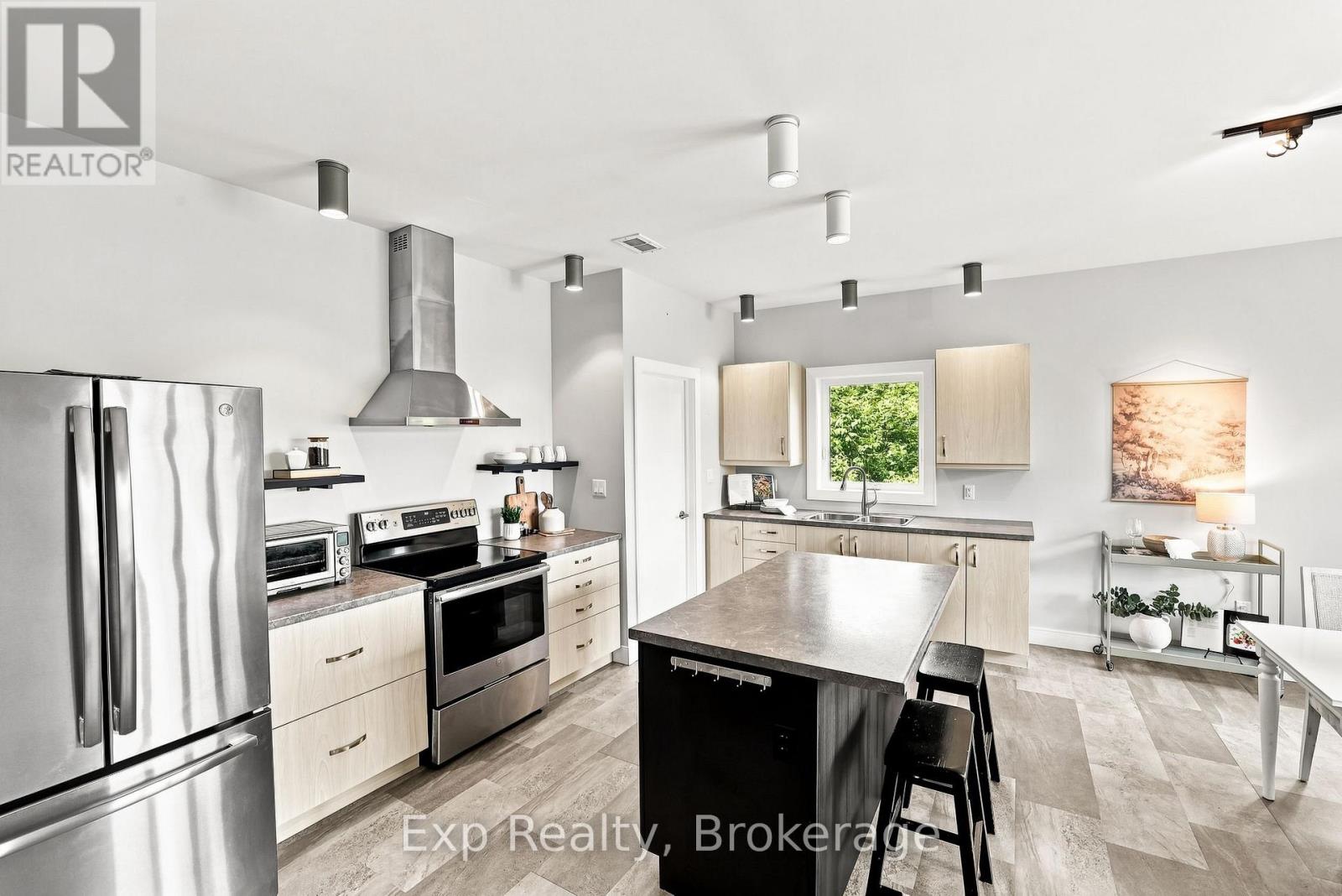 1445 TRENT LANE - Image 17