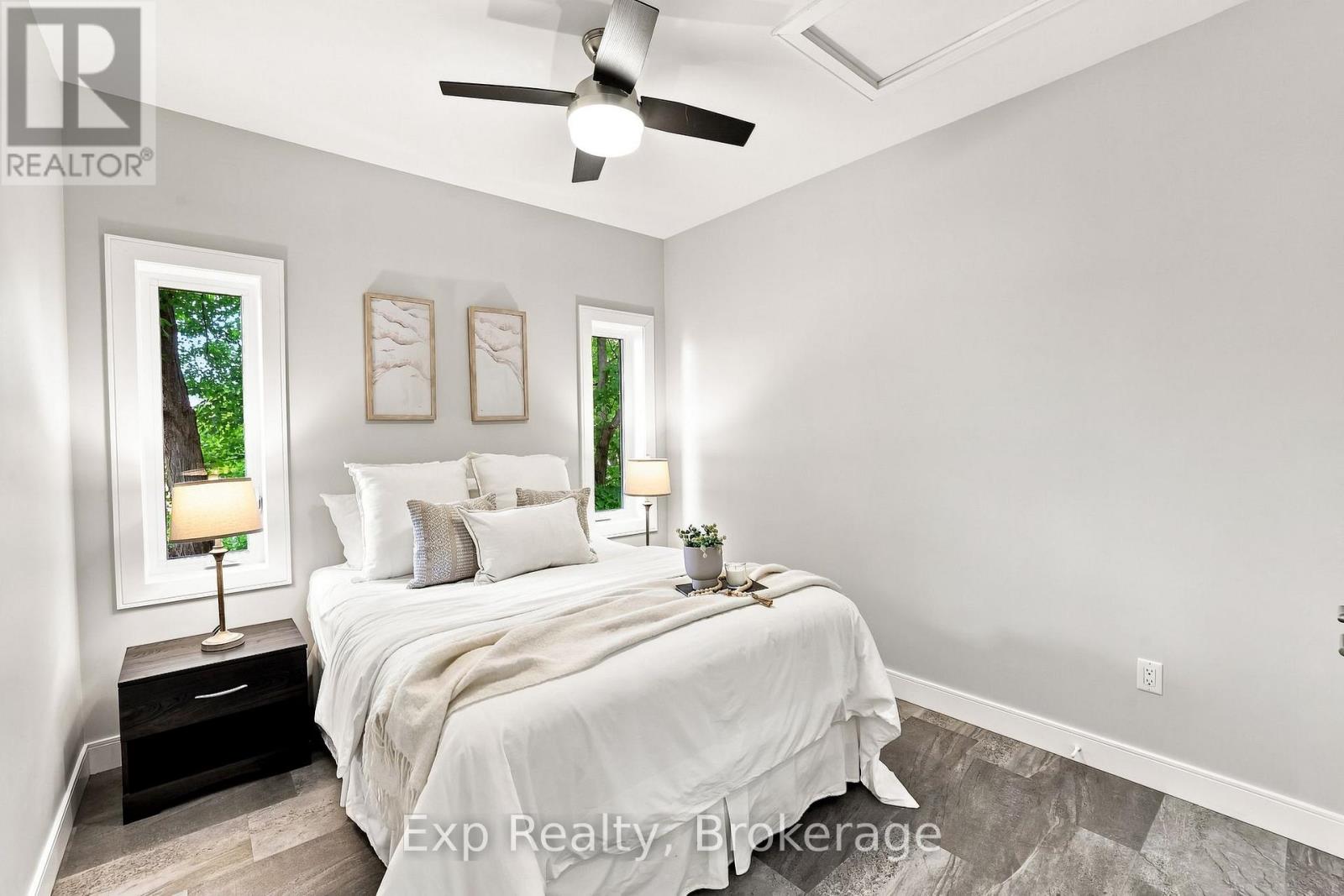 1445 TRENT LANE - Image 21