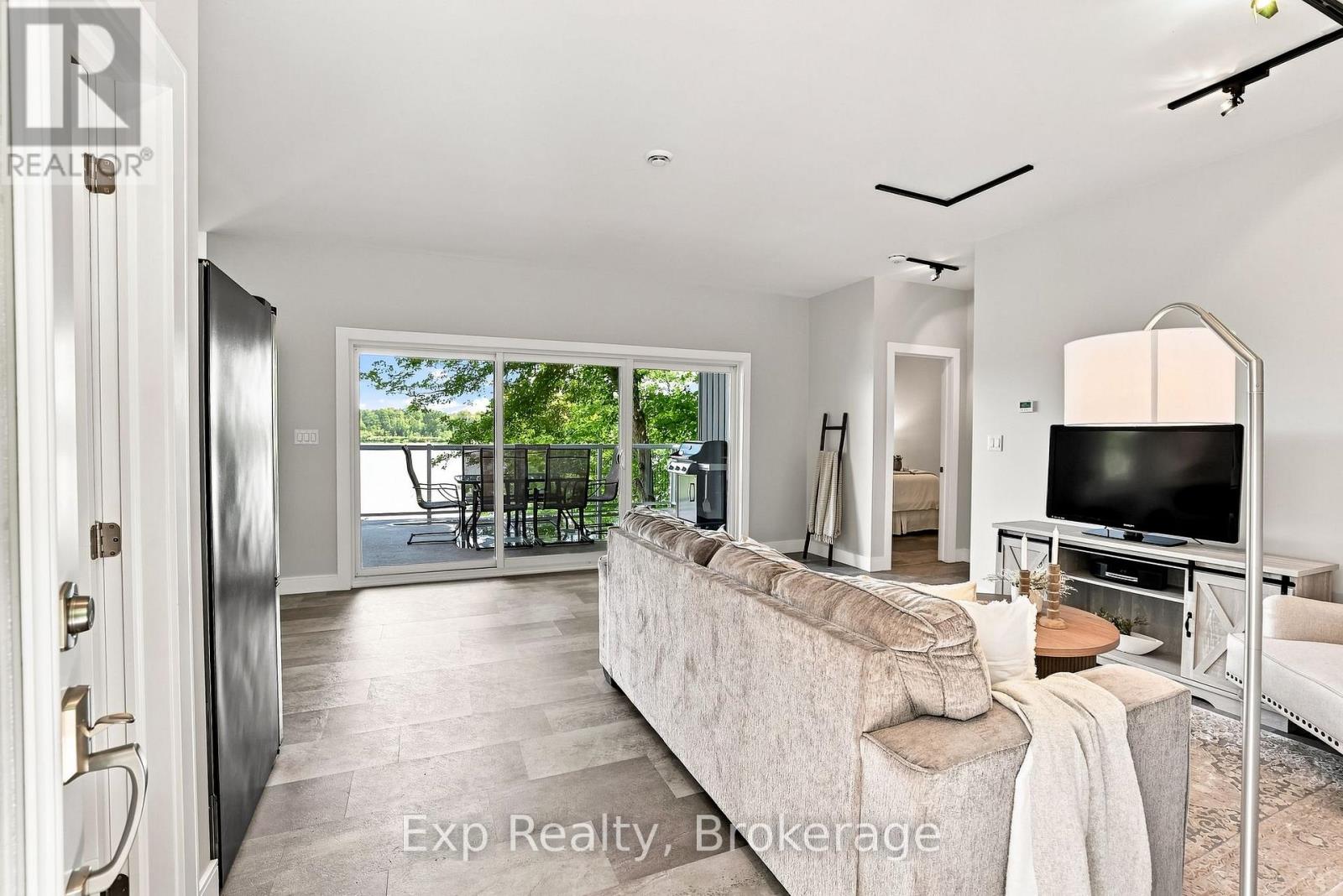 1445 TRENT LANE - Image 8