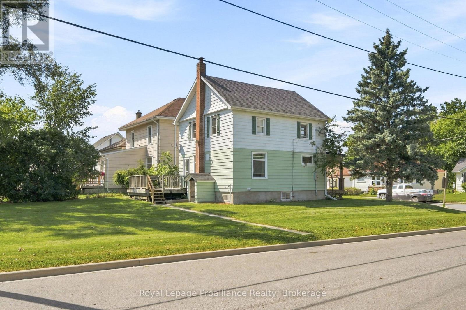 135 MCGILL STREET - 30