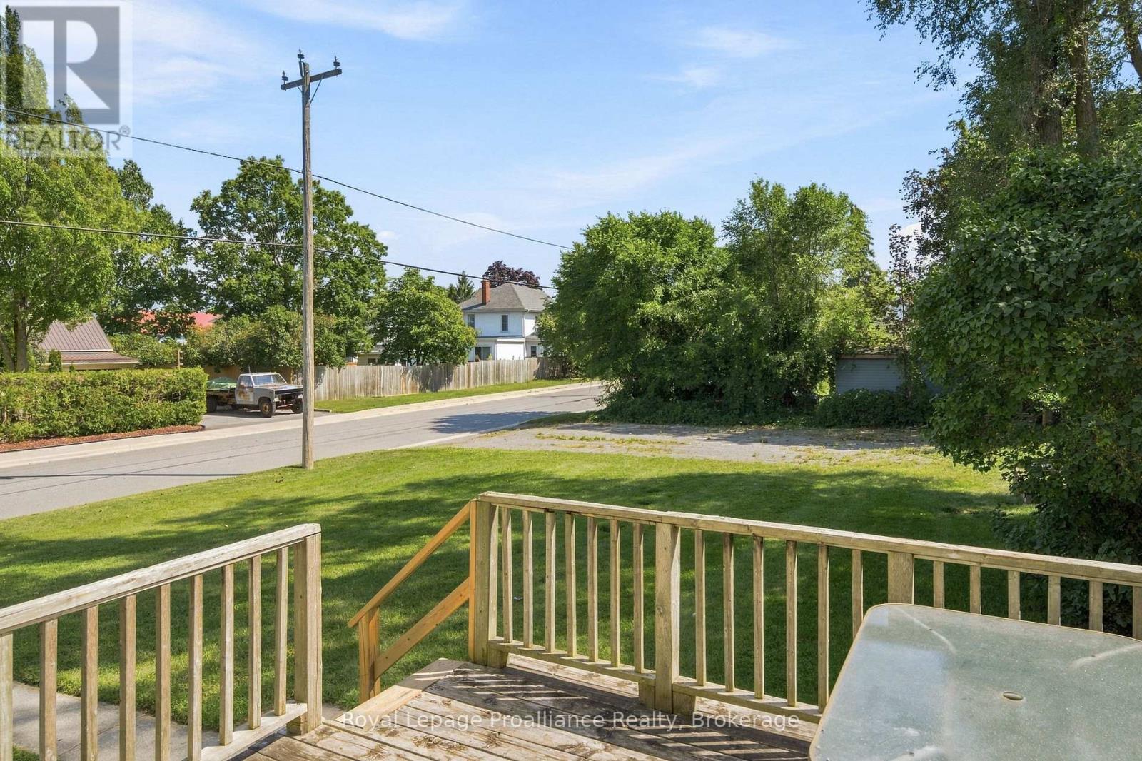 135 MCGILL STREET - 34