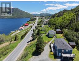 165 Tableland Drive thumbnail 3
