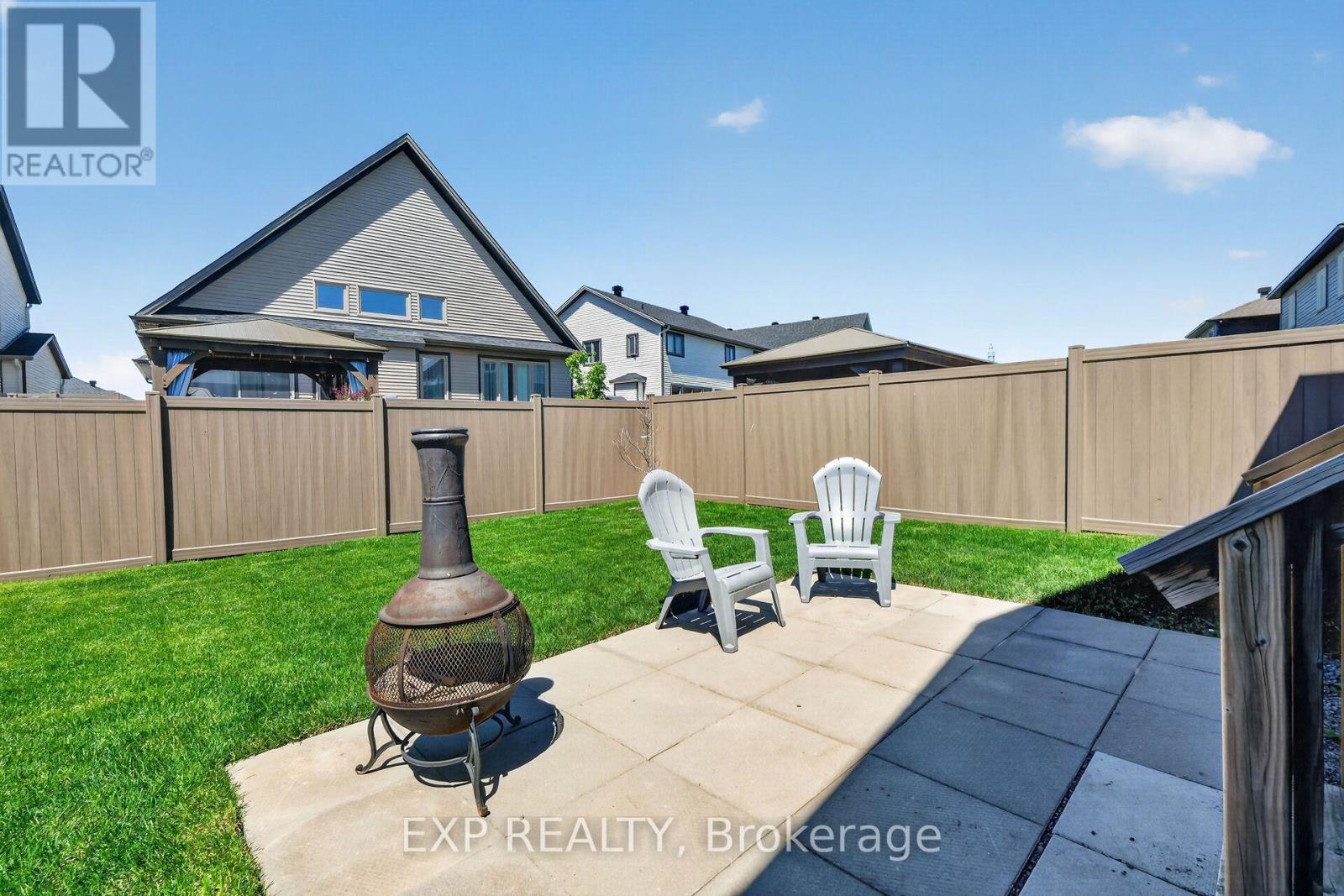 450 CENTRAL PARK BOULEVARD - Image 39