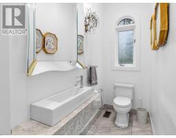 Media - 55 Strathearn Boulevard, Toronto, ON M5P3M3 Photo 11