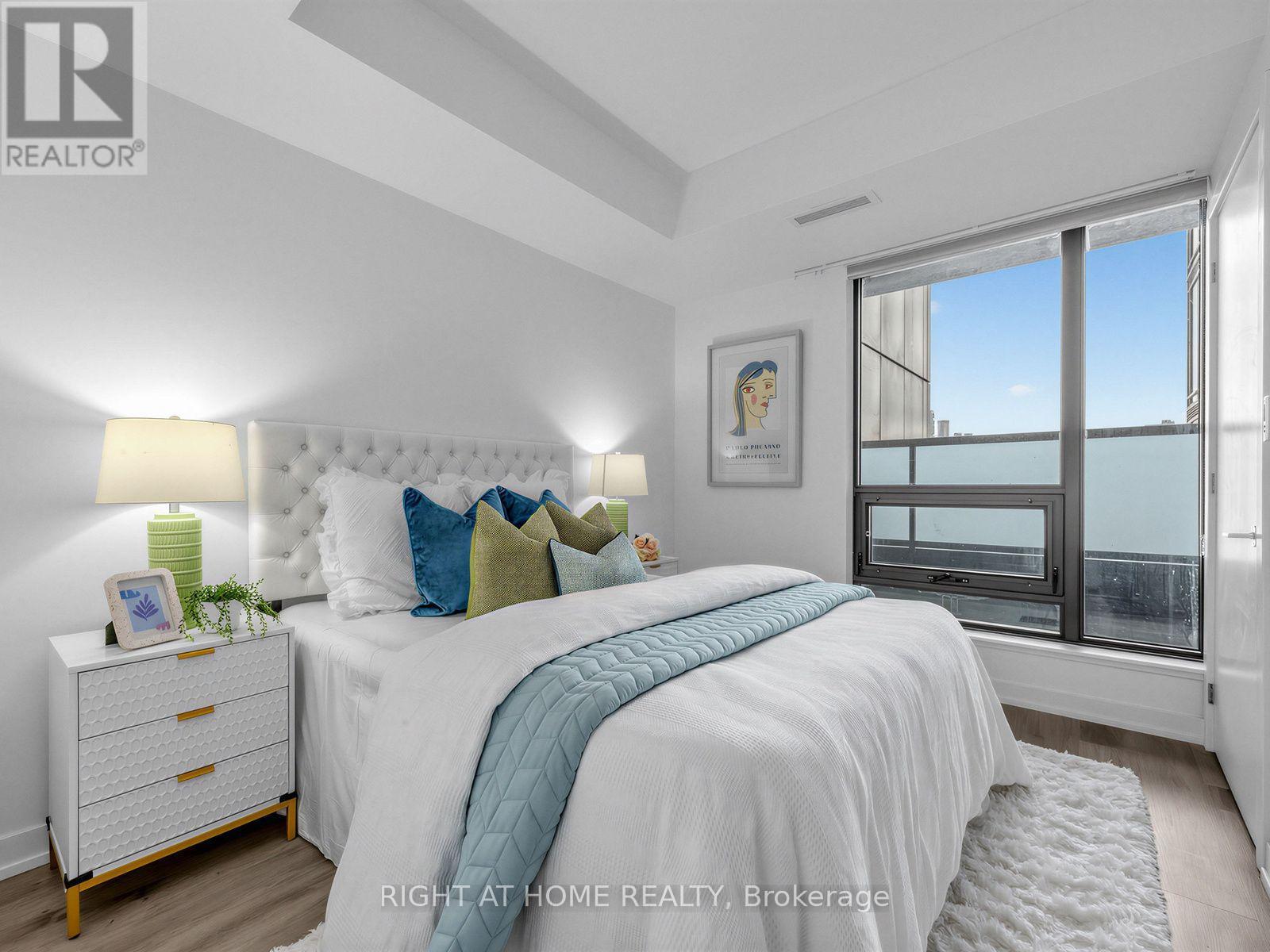 #723 28 EASTERN AVENUE - 7