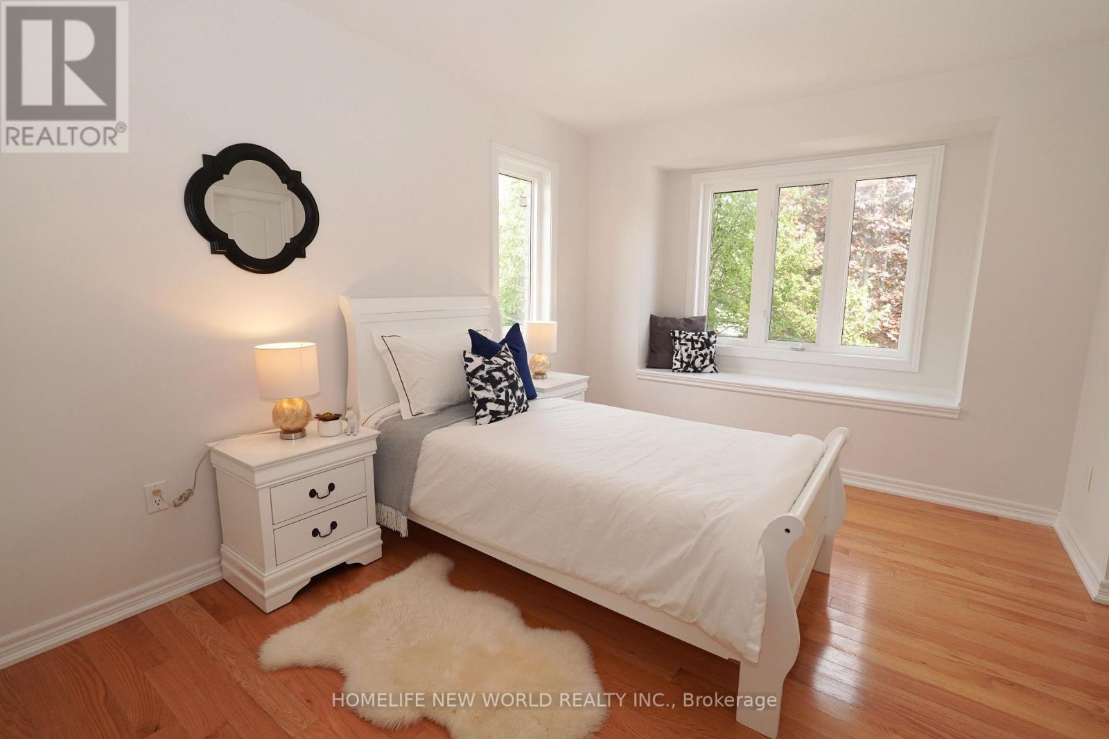 391 SUMMERIDGE DRIVE - 24