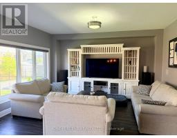 52 Bianca Crescent, Wasaga Beach, ON L9Z0H6 Photo 6