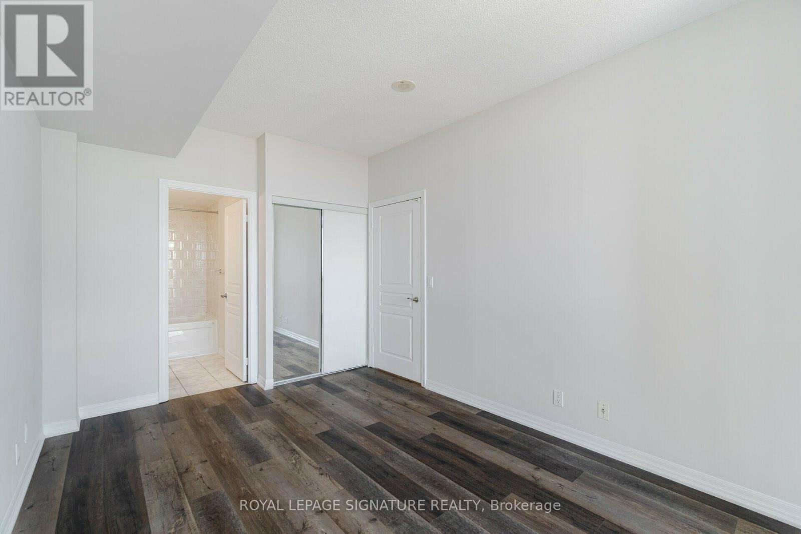 #3106 3939 DUKE OF YORK BOULEVARD - 12