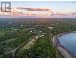 7 Colonial Arms Drive, Deep Brook, NS B0S1J0 Photo 8