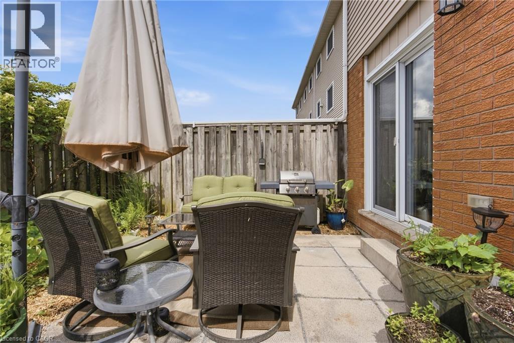 #46 386 HIGHLAND Road W - 27