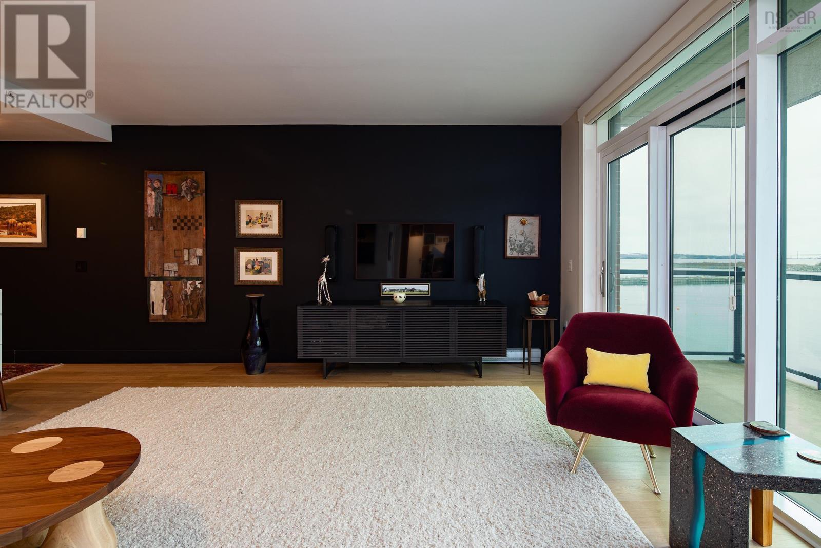 #304 220 Waterfront Drive - Image 14