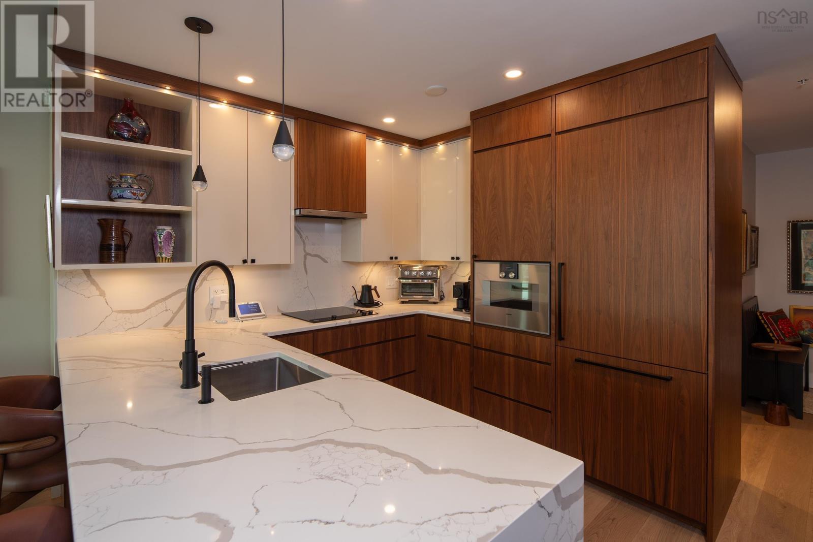 #304 220 Waterfront Drive - Image 33
