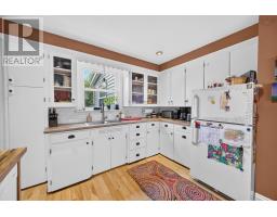 222 Victoria Street E, Amherst, NS B4H1Y9 Photo 18