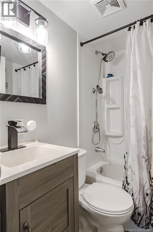 225 Woolastook Drive - Image 23