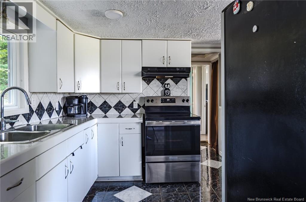 225 Woolastook Drive - Image 6