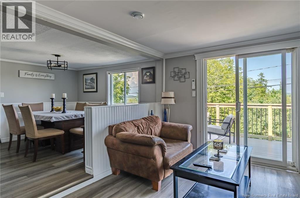 225 Woolastook Drive - Image 10