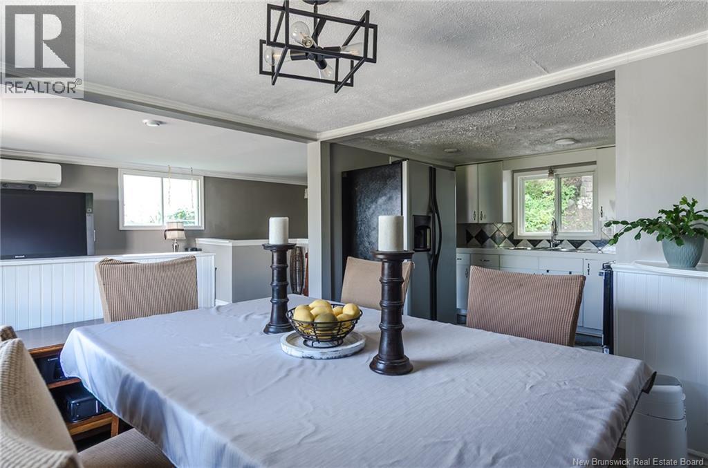 225 Woolastook Drive - Image 13