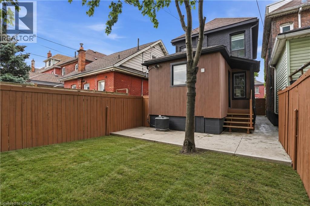 23 EDWARD Street - 28