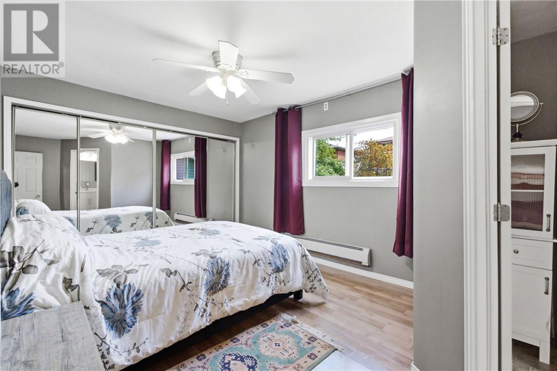 475 PINE Street - 11