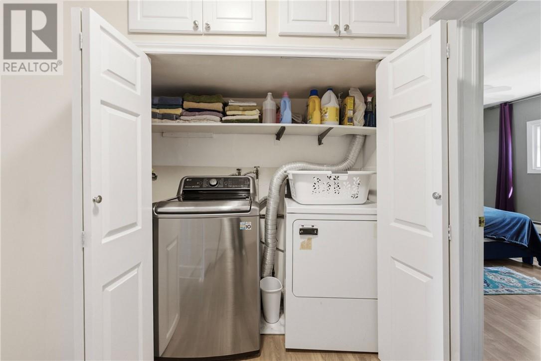 475 PINE Street - Image 13