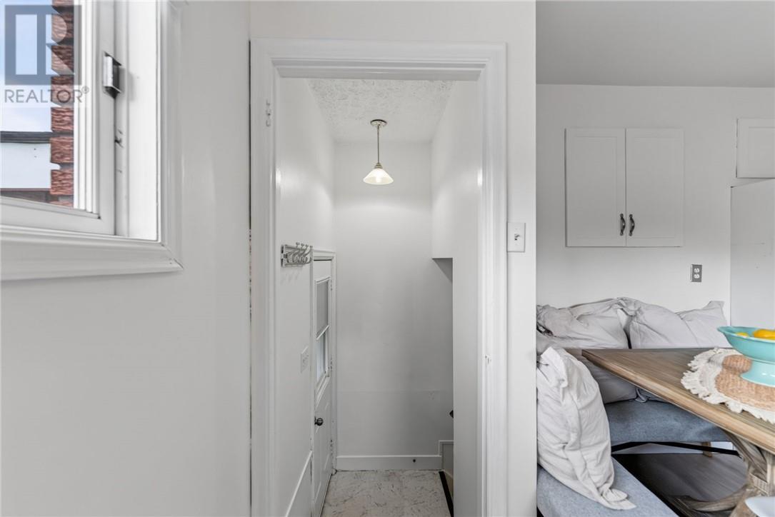 128 First Avenue - Image 28